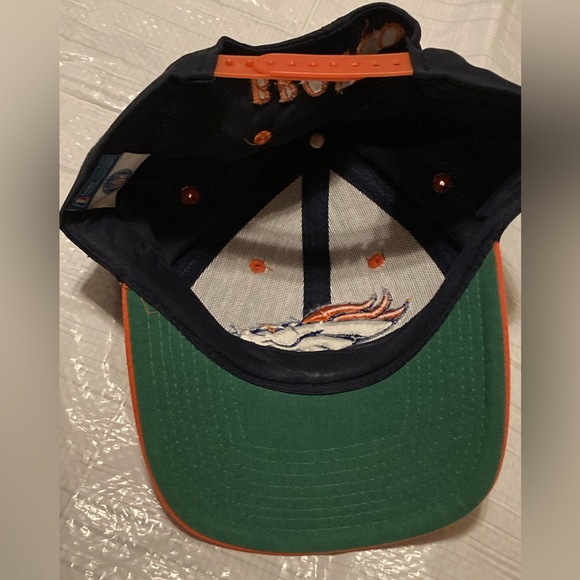 Vintage 90s Denver Broncos adult SnapBack football hat cap one size - Picture 7 of 7